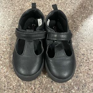 OshKosh B'gosh Black Dress Shoes for Kids